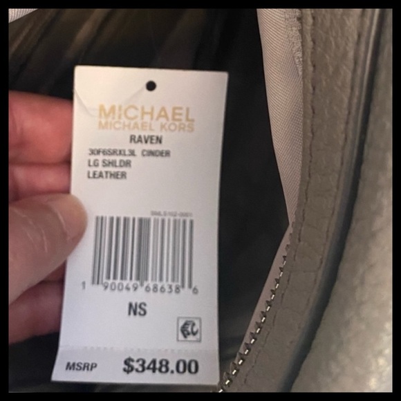 MICHAEL KORS Raven Large Shoulder Bag Dark Taupe - Picture 9 of 10